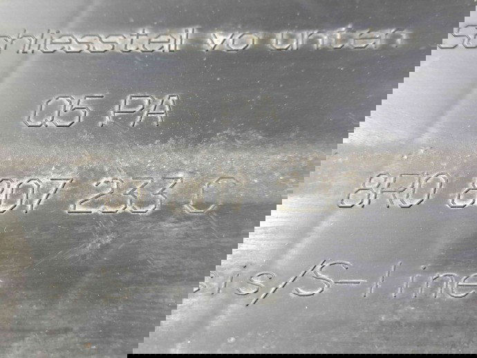 Scut motor Audi Q5 (FYB) [ Fabr 2016-prezent] 8R0807233C