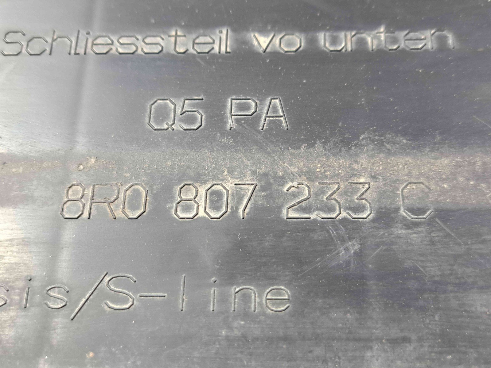 Scut motor Audi Q5 (FYB) [ Fabr 2016-prezent] 8R0807233C - imagine 3