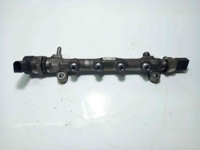 Rampa Presiune Injectoare Rampa Injectoare Rampa Injectie Seat Leon (5F1) 04L089B