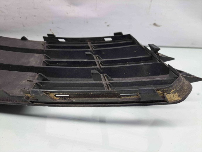 Grila bara fata Audi A7 (4GA) Sportback [Fabr 2011-2017] 4G8807681