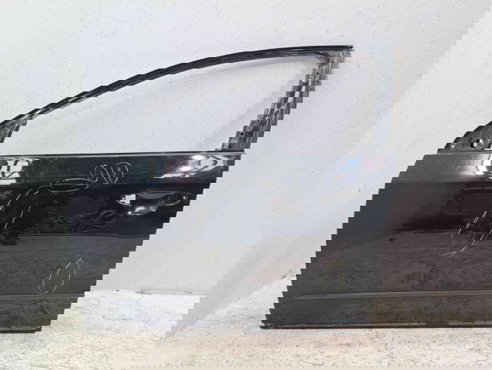 Usa stanga fata Volkswagen Passat B6 (3C2) [Fabr 2005-2010] 3C4831311