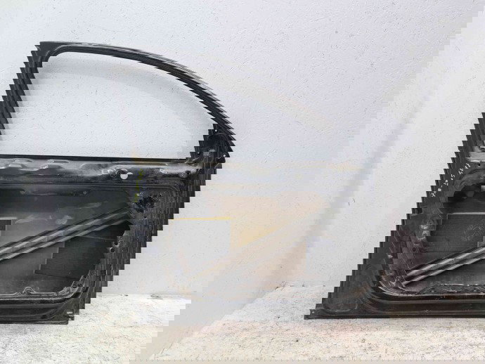 Usa stanga fata Volkswagen Passat B6 (3C2) [Fabr 2005-2010] 3C4831311