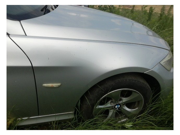 Aripa dreapta fata BMW Seria 3 E90 facelift 2.0 N47 OEM 2005-2013