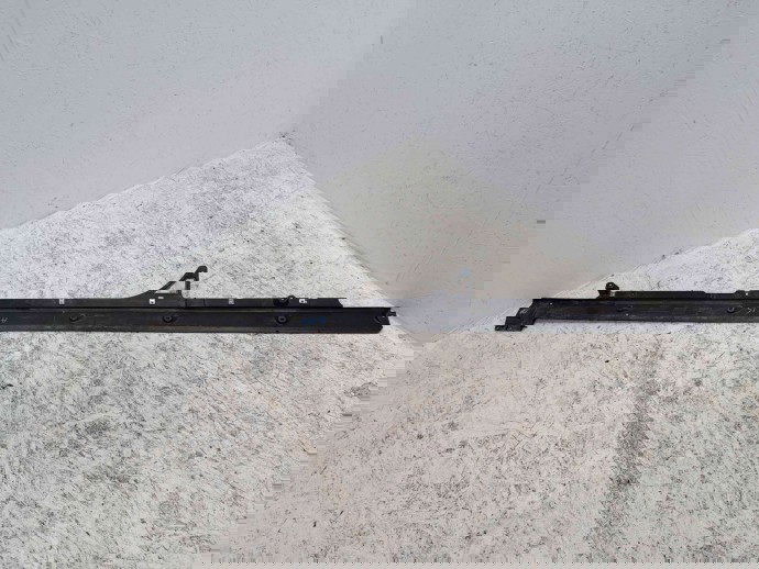 Prag lateral stanga Audi Q7 (4MB) [ Fabr 2015-prezent] 4M0825211H