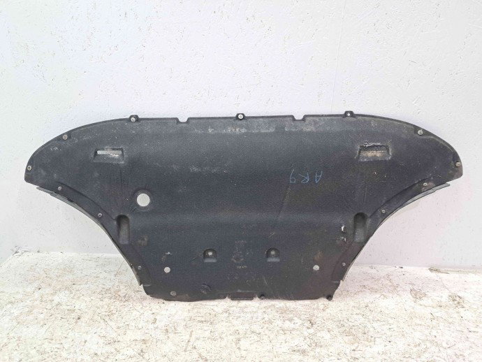 Scut motor Audi Q7 (4MB) [ Fabr 2015-prezent] 4M0825235