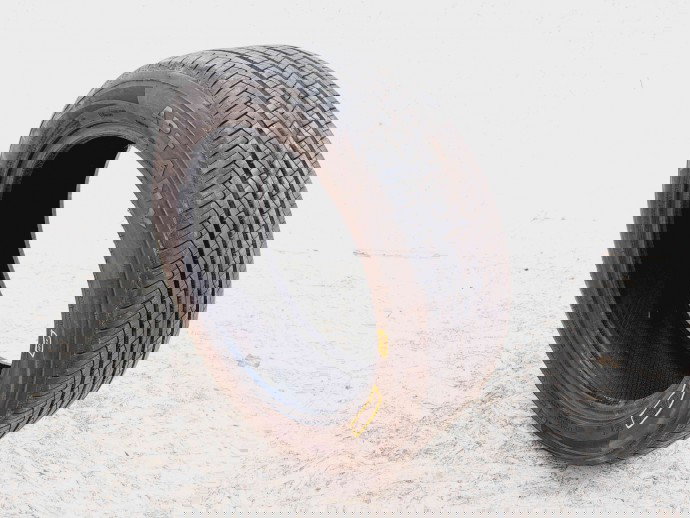 Anvelopa Vara APTANY 215 | 55 | R18