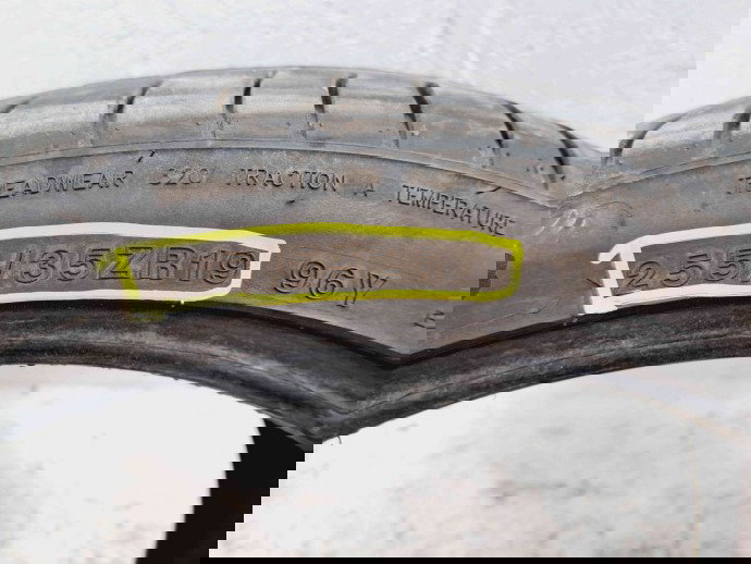 Anvelopa Vara TRACMAX 255 | 35 | R19