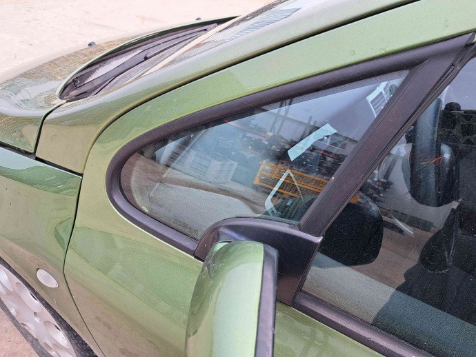 Geam fix stanga fata Peugeot 307 [Fabr 2000-2008] OEM