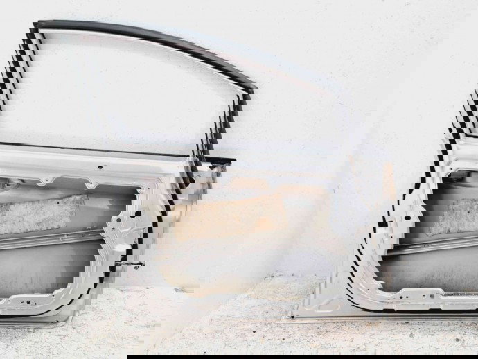 Usa stanga fata Ford Fiesta 6 [Fabr 2008-2019] Moondust Silver (Me)