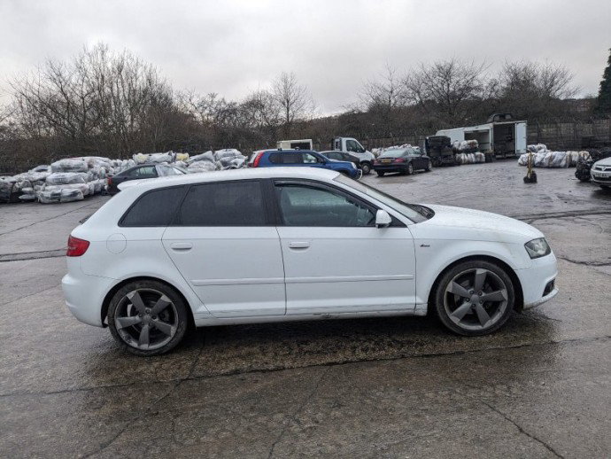 Dezmembrari / Dezmembrez Audi A3 (8P1) [Fabr 2003-2012]