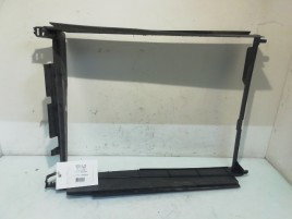 Deflector aer radiator Dacia Logan 0.9 benz H4B 215596207R 2012-2021