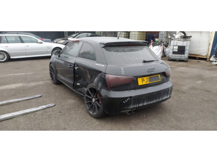 Dezmembrari / Dezmembrez Audi A1 (8X1) [Fabr 2010-2018]