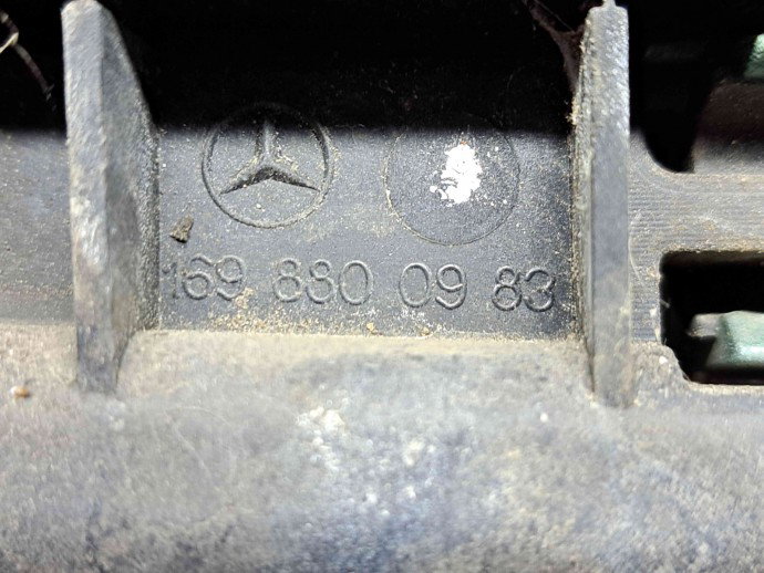 Grila bara fata Mercedes Clasa A (W169) [Fabr 2004-2012] 1698800983