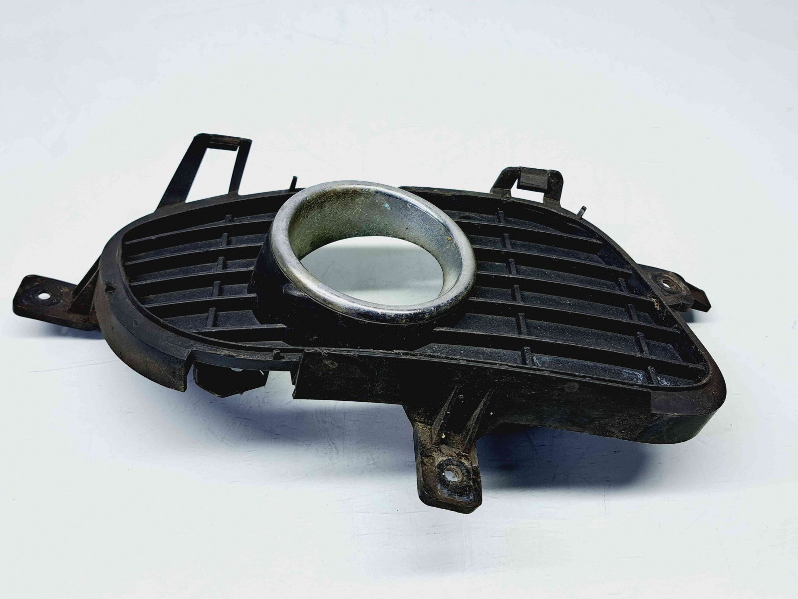 Grila proiector dreapta Mercedes Clasa A (W169) [Fabr 2004-2012] A1698850822 - imagine 4