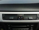 Grila aerisire centrala BMW Seria 3 E90 facelift 2.0 N47 OEM 2005-2013