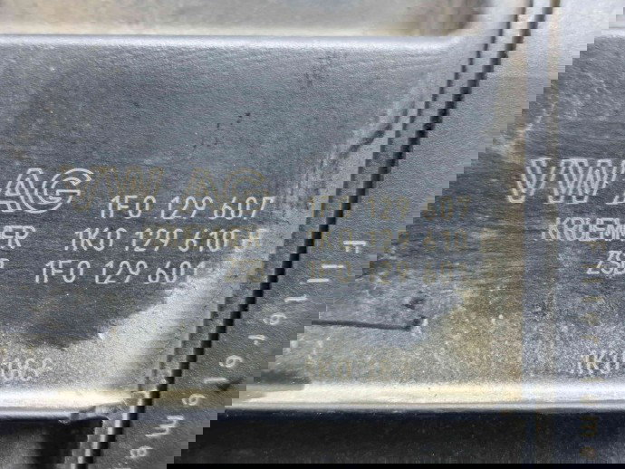 Carcasa filtru aer Seat Leon (1P1) [Fabr 2005-2011] 1F0129620 1.6 Benz BSE 75KW / 102CP  