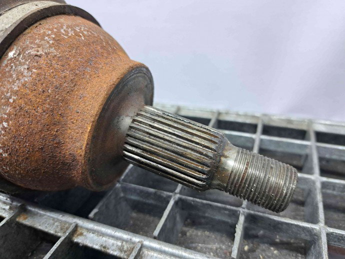Planetara stanga fata Mercedes Clasa A (W169) [Fabr 2004-2012] OEM 1.5 Benz 266920   