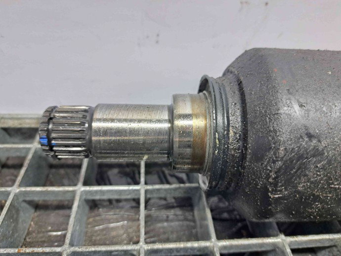 Planetara stanga fata Mercedes Clasa A (W169) [Fabr 2004-2012] OEM 1.5 Benz 266920   