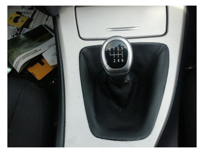 Nuca schimbator viteze BMW Seria 3 E90 facelift 2.0 N47 OEM 2005-2013