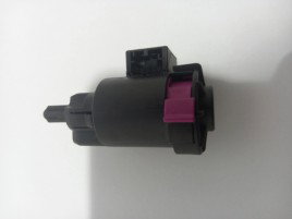 Comutator Switch Lumini Frana Audi 4F0945459B A4 B8 2.0 TDI CAG Sedan 2009