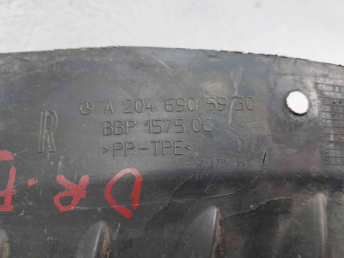 Carenaj roata dreapta fata Mercedes Clasa C (W204) [Fabr 2007-2014] A2046985930