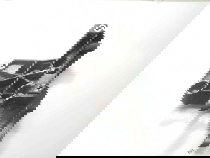 Suport accesorii Audi A4 B5 2.5 tdi 2004 - 2008 059145169