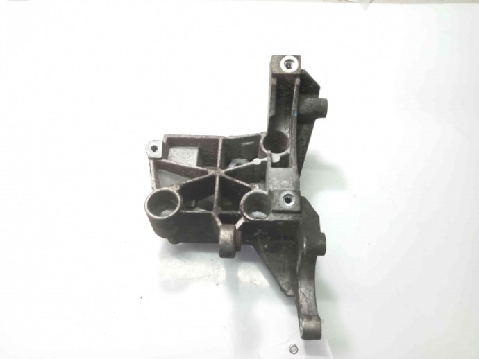 Suport accesorii Audi A4 B5 2.5 tdi 2004 - 2008 059145169