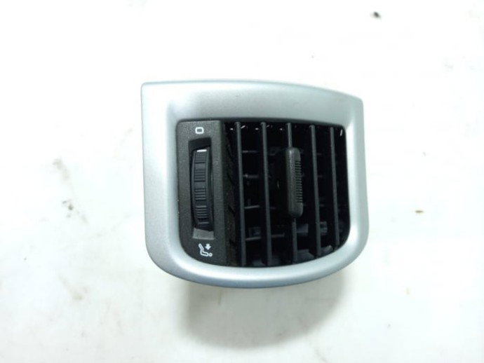 Gura Grila Aer Aerisire Ventilatie Bord Stanga, 5J0819701, Skoda Roomster (5J)