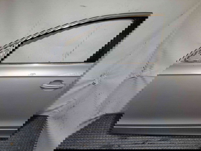 Usa stanga fata Audi Q7 (4LB) [ Fabr 2006-2014] LX7W