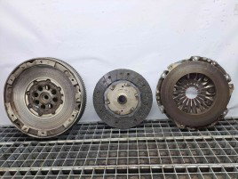 Kit ambreiaj volanta masa dubla Mercedes Clasa C (W204) [Fabr 2007-2014] A2710304305 1.8 Benz 271820 115KW / 211CP  