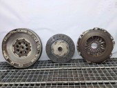 Kit ambreiaj volanta masa dubla Mercedes Clasa C (W204) [Fabr 2007-2014] A2710304305 1.8 Benz 271820 115KW / 211CP  