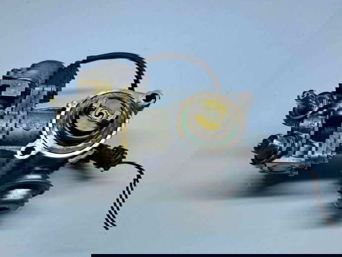 Pompa inalta presiune Mercedes Clasa C (W204) [Fabr 2007-2014] A2710703501 1.8 Benz 271820 115KW / 211CP  