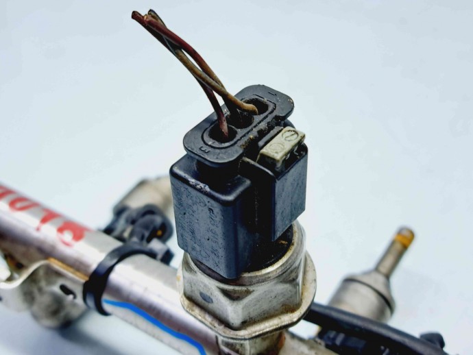 Rampa injectoare Mercedes Clasa C (W204) [Fabr 2007-2014] A2710705495 1.8 Benz 271820  