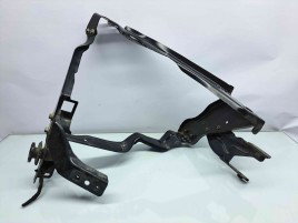 Suport far dreapta Mercedes Clasa C (W204) [Fabr 2007-2014] A2046201291 / 204626045