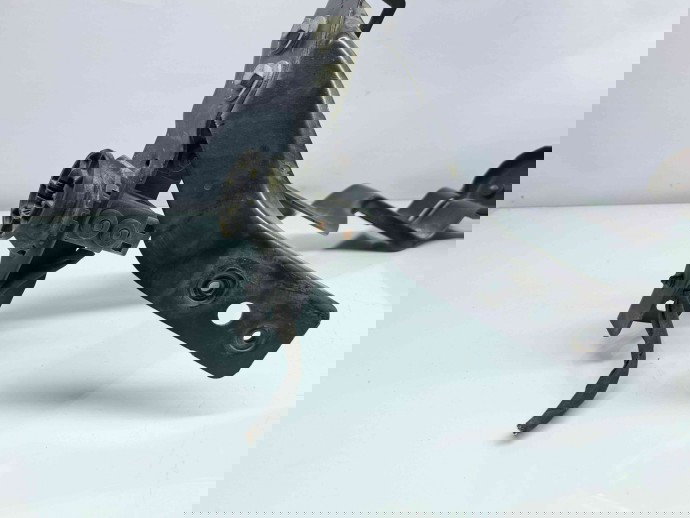 Suport far dreapta Mercedes Clasa C (W204) [Fabr 2007-2014] A2046201291 / 204626045