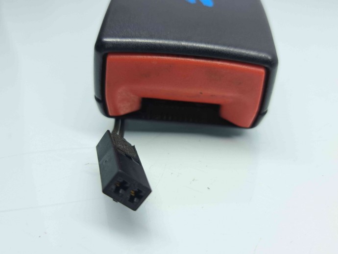  Capsa centura stanga fata Volkswagen Passat B6 (3C2) [Fabr 2005-2010] 3C0857755
