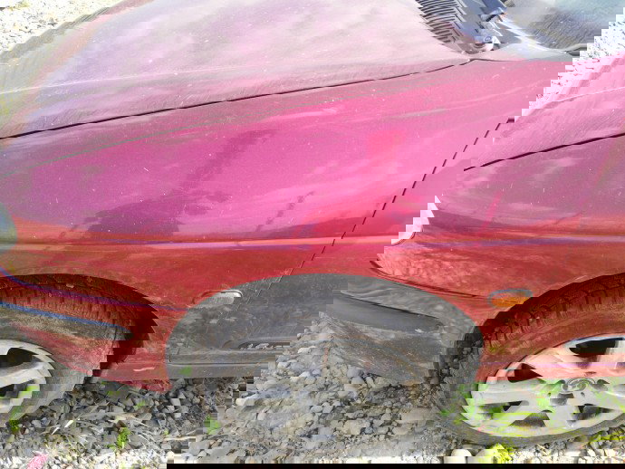 Aripa stanga fata Renault Megane 1 1.6 benz K4M OEM 1995-2003