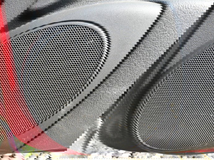 Boxa dreapta fata Renault Megane 1 1.6 benz K4M OEM 1995-2003