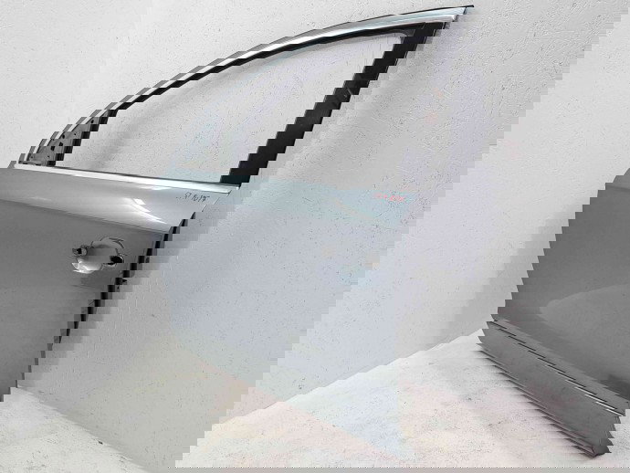 Usa stanga fata Audi Q7 (4LB) [ Fabr 2006-2014] LY7E