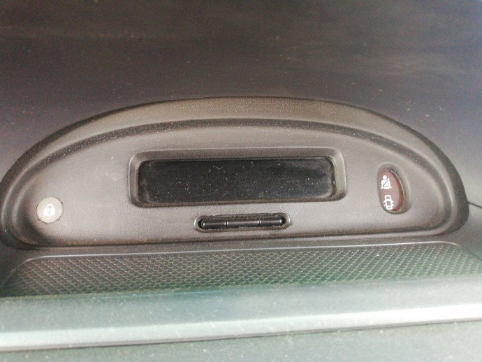Display bord Renault Megane 1 1.6 benz K4M OEM 1995-2003