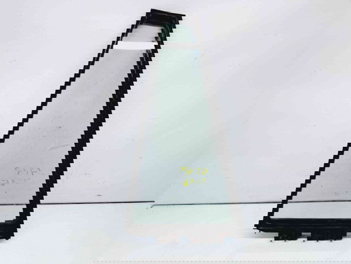 Geam fix usa stanga spate Toyota Rav 4 III (ACA3, ACE, ALA3, GSA3, ZSA3) [Fabr 2005-2013] OEM