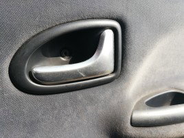 Maner interior dreapta spate Renault Megane 1 1.6 benz K4M OEM 1995-2003