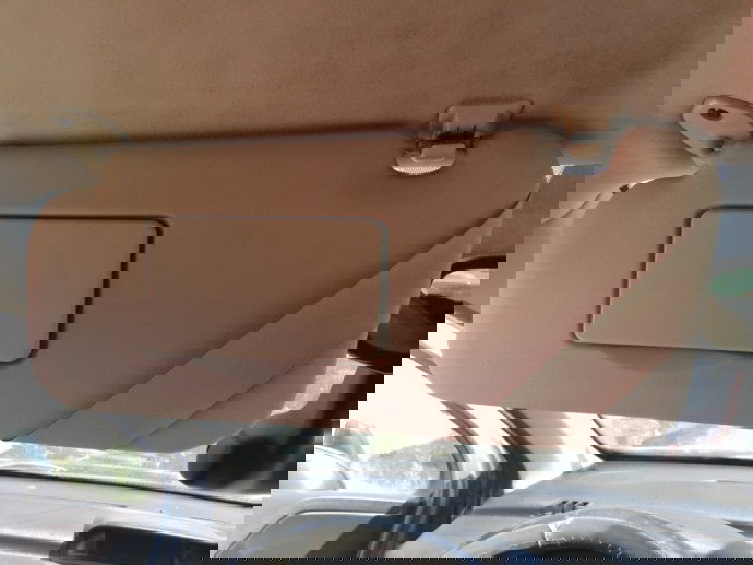 Parasolar stanga PEUGEOT 307 1.6HDI 9HZ OEM 2002-2008