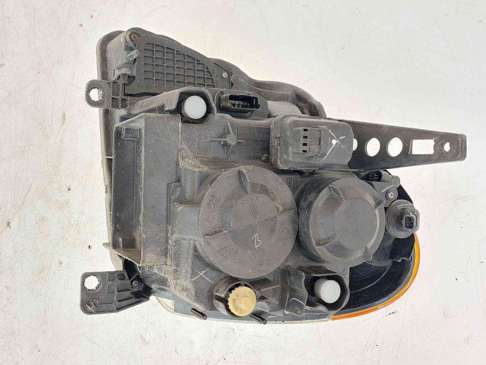 Far stanga Renault Modus [Fabr 2004-2012]  8200301843