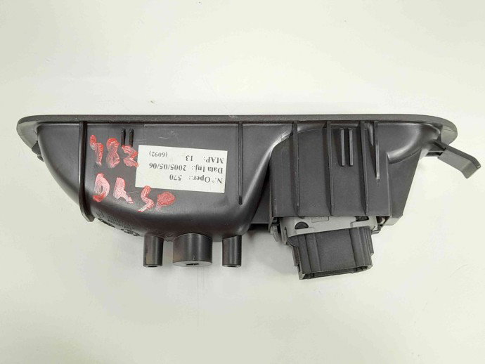 Butoane geam dreapta spate Renault Modus [Fabr 2004-2012] 8200315537