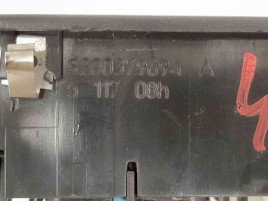 Butoane comanda geamuri sofer Renault Modus [Fabr 2004-2012]  8200379694