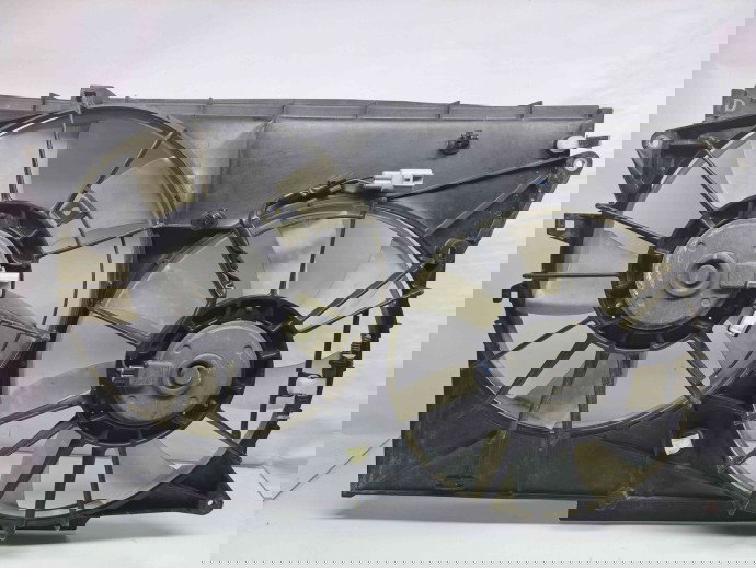 Electroventilator Toyota Rav 4 III (ACA3, ACE, ALA3, GSA3, ZSA3) [Fabr 2005-2013] OEM 2.2 2AD 100KW / 136CP  