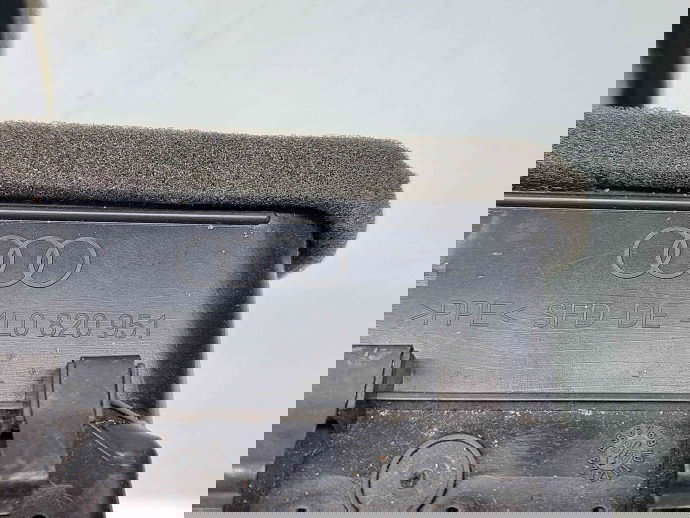  Grila aerisire centrala Audi Q7 (4LB) [ Fabr 2006-2014] 4L0820051