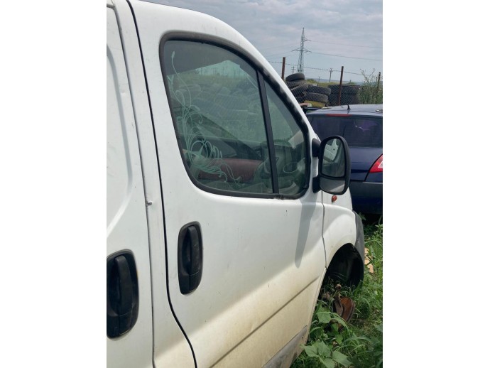 Usa dreapta Opel Vivaro 1.9 DCI OEM 2001-2013