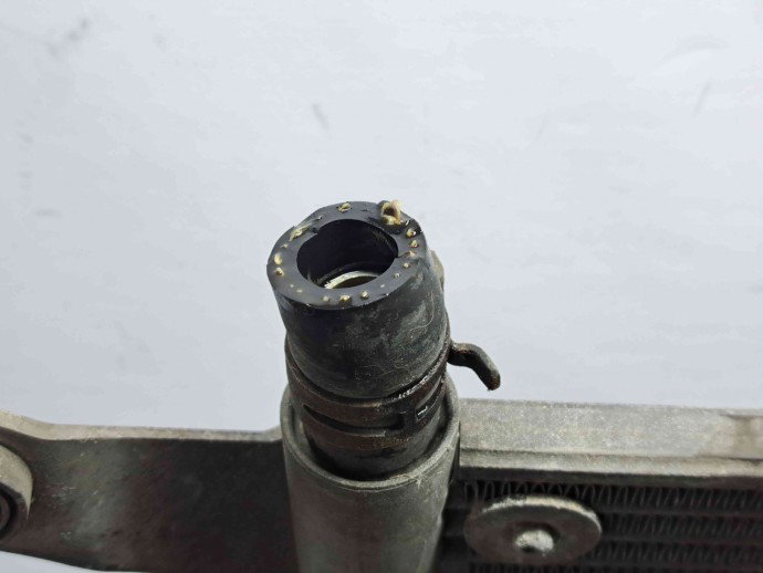 Radiator auxiliar racire apa Audi Q7 (4LB) [ Fabr 2006-2014] 7L6121212B 3.0 TDI CASA  